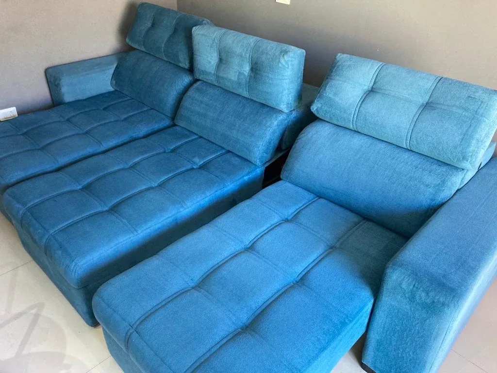 Detalhe do sofá depois da higienização